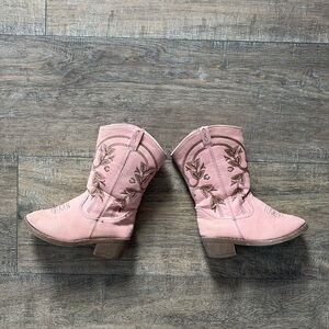 Toddler size 8 pink vintage cowgirl boots